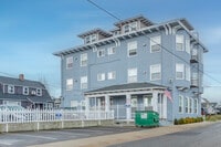 Building Photo - Kitsap Inn
