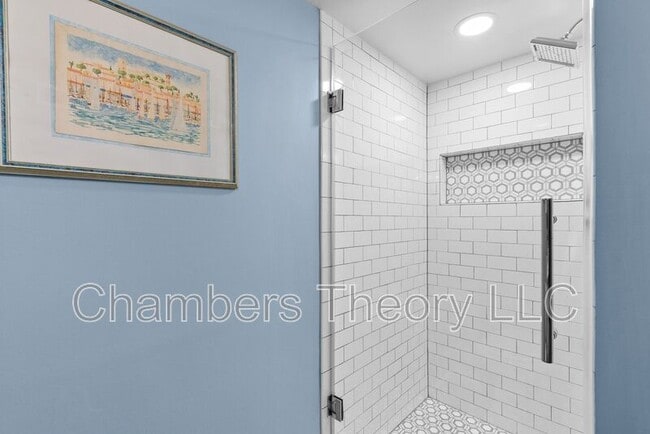 Building Photo - 303 Mt Vernon Ave