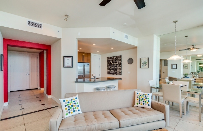 Building Photo - 140 E Rio Salado Pkwy