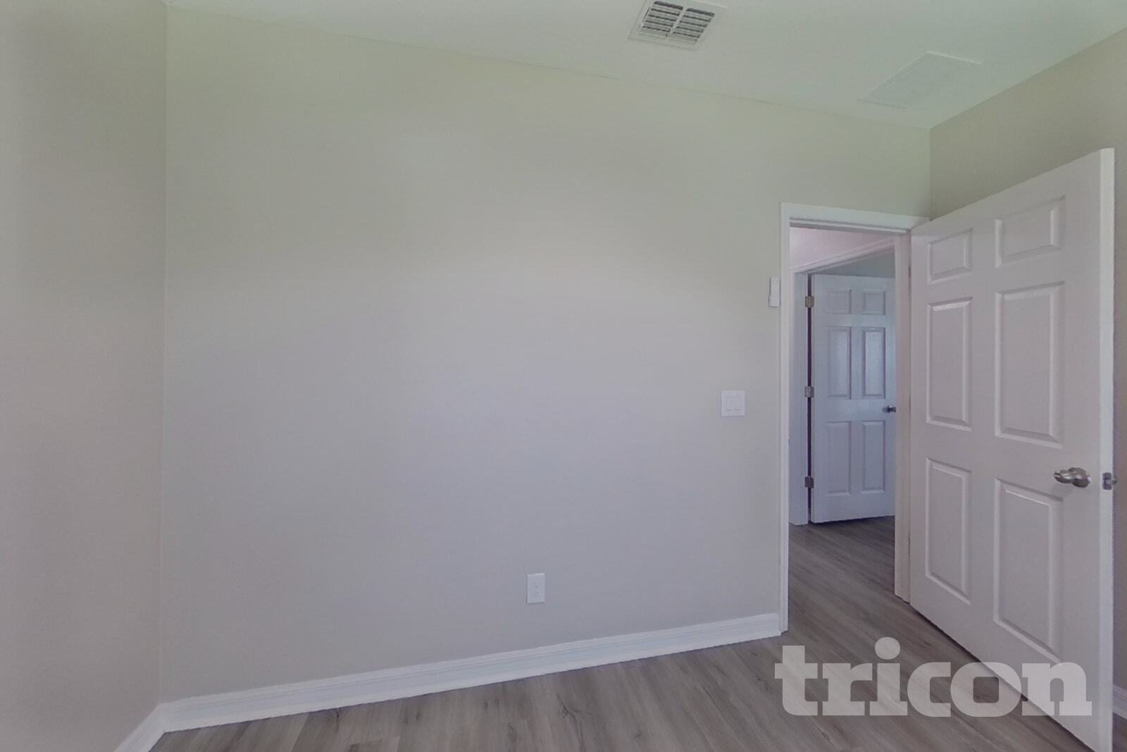 Building Photo - 3720 Briarwood Estates Cir