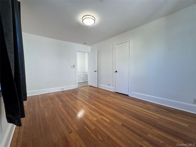 Building Photo - 267 Plainfield Ave