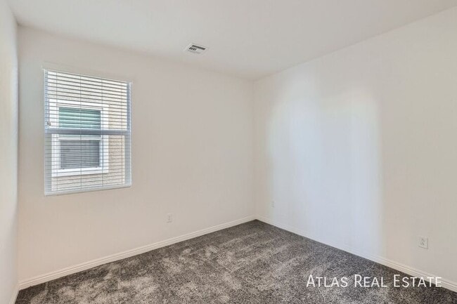 Building Photo - 4044 N Atoll Reefs St