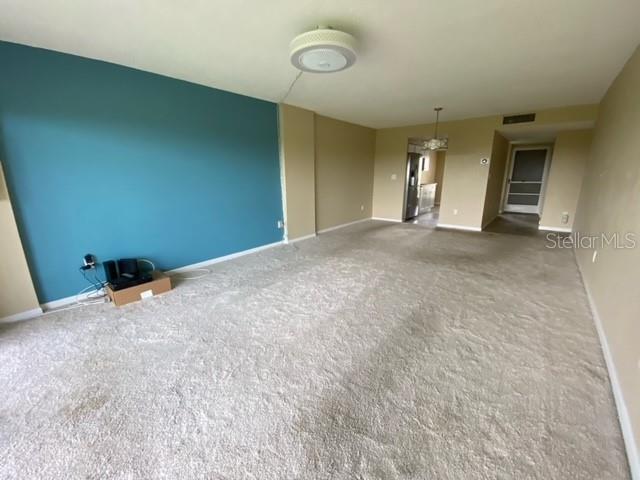 Building Photo - 3300 Cove Cay Dr