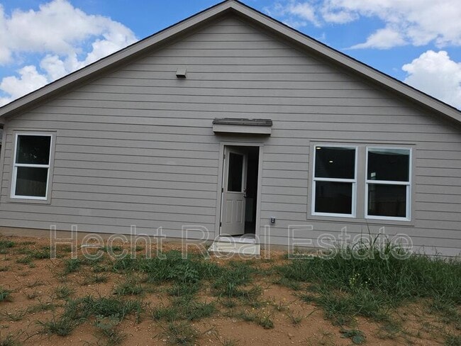 Building Photo - 1658 Lilyturf Rd