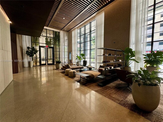 Building Photo - 159 NE 6th St