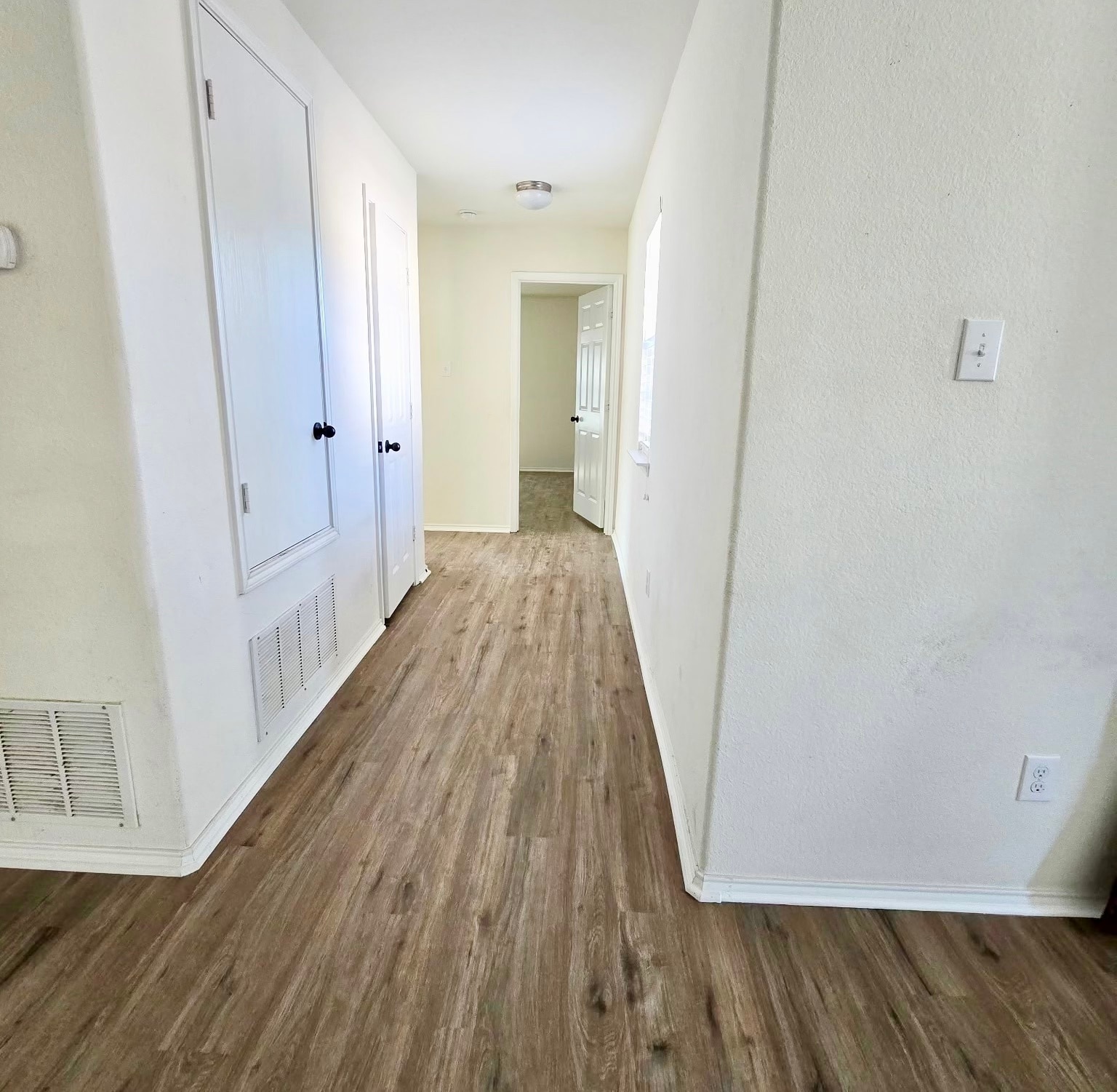 2nd floor hallway - 9032 Yellow Cedar Trl