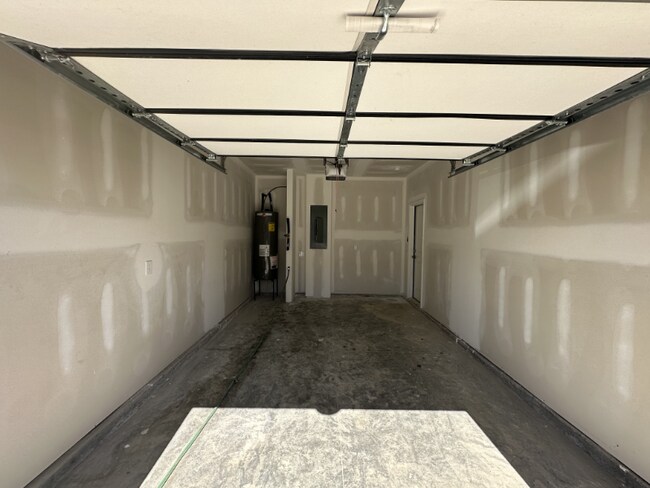 Building Photo - 4525 Skywood Ln