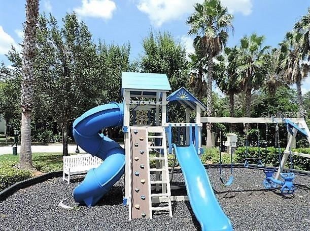 Building Photo - 7151 83rd Dr E