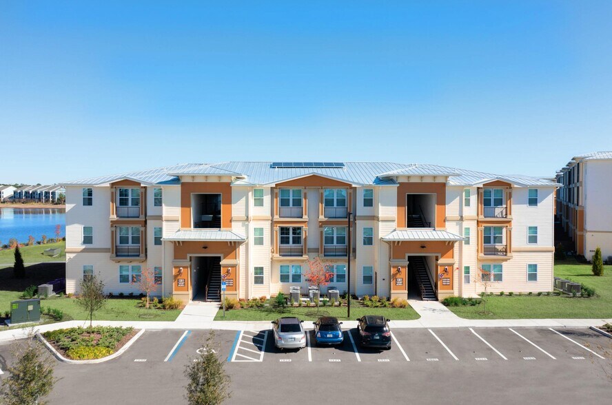 Clyde Morris Landings Apartment Homes 1381 N Clyde Morris Blvd