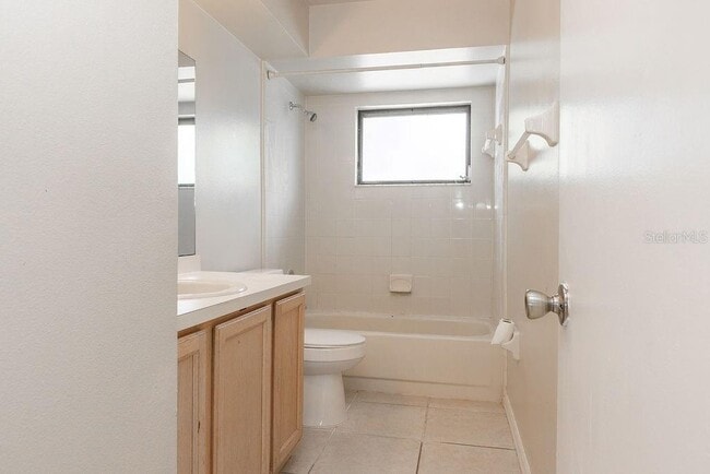 Building Photo - 1344 Bladon Ave