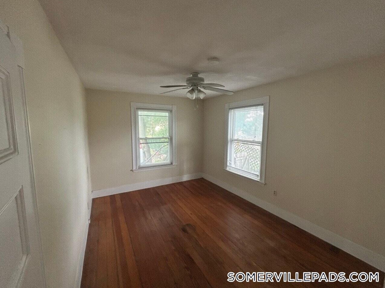 Building Photo - 27R Albion St