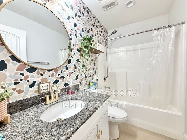 Building Photo - 34257 Swordfern Pl