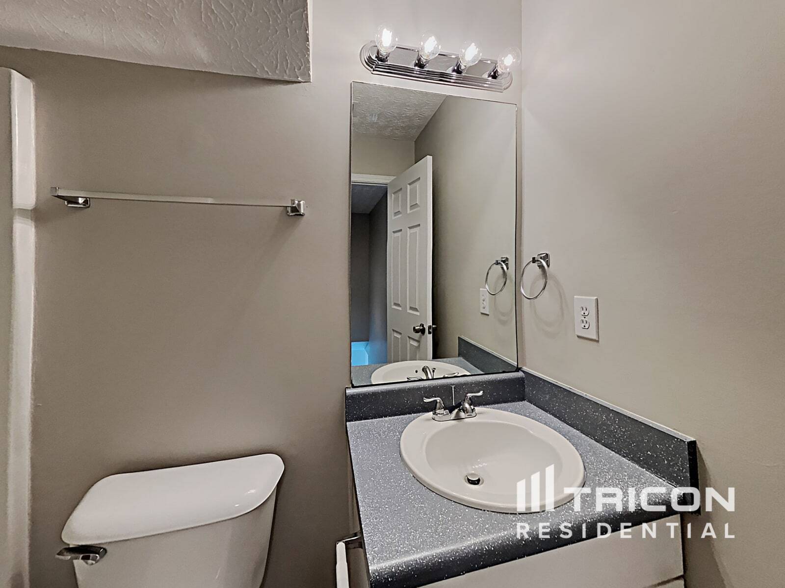 Building Photo - 65 Cascade Ct