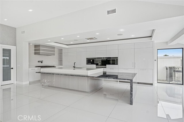 Building Photo - 48 Drakes Bay Dr