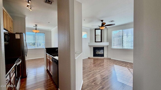 Building Photo - 2992 N Miller Rd