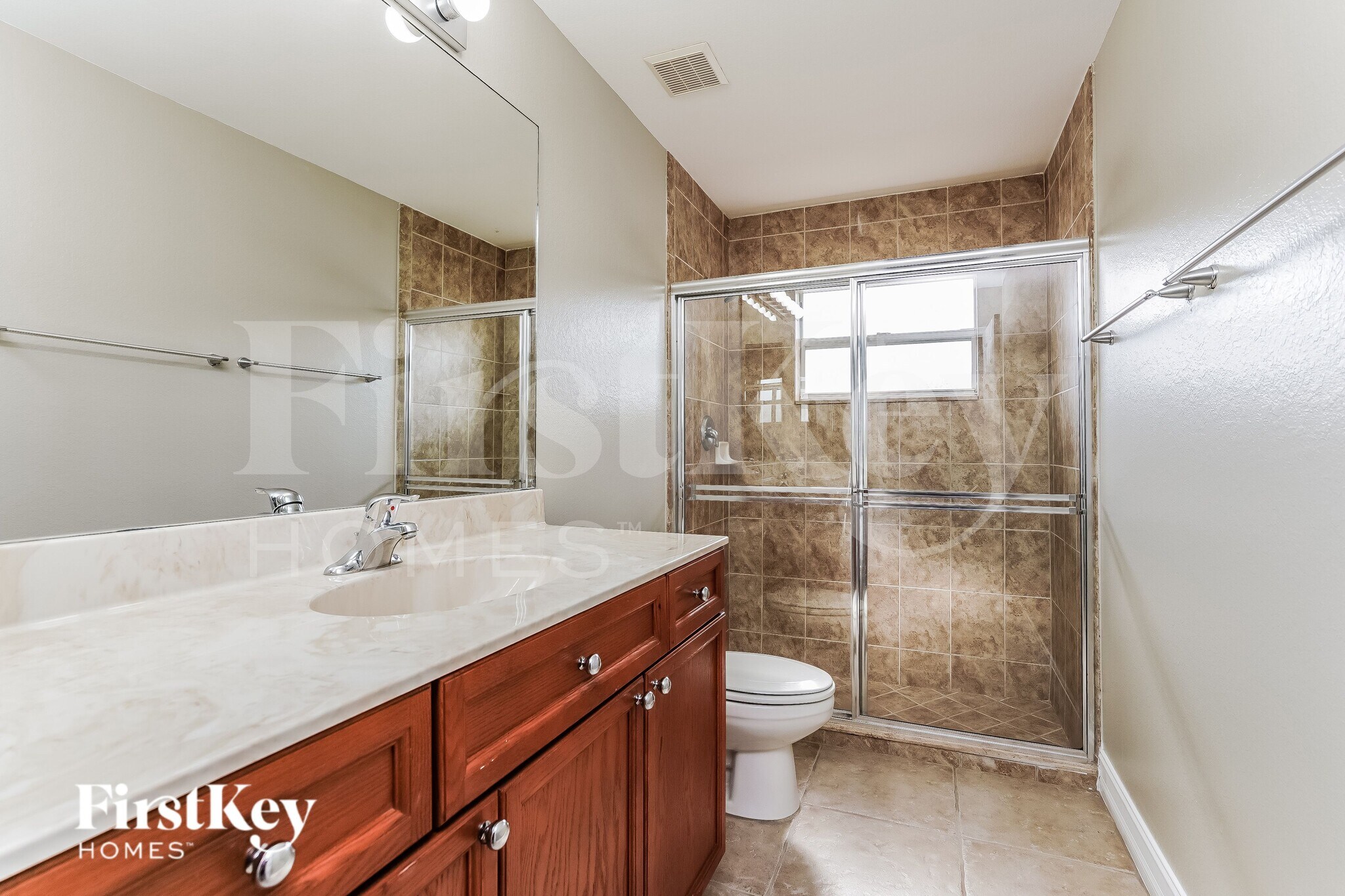 Building Photo - 522 SE Van Loon Terrace