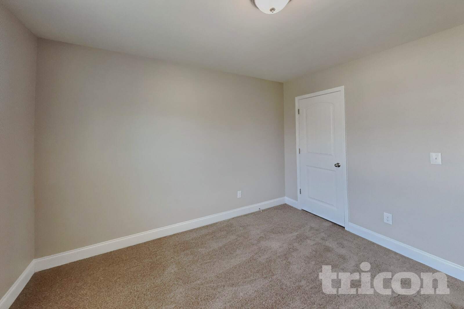 Building Photo - 163 Green Willow Dr