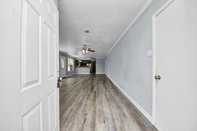 Building Photo - 21039 Northern Colony Ct
