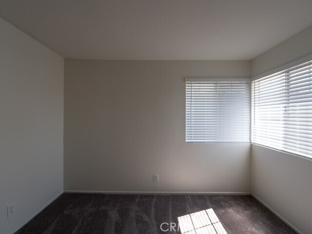 Building Photo - 840 S Orchid Ln