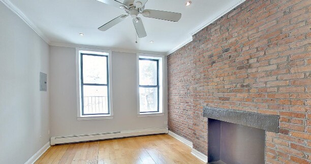 Common area - 42 Avenue B