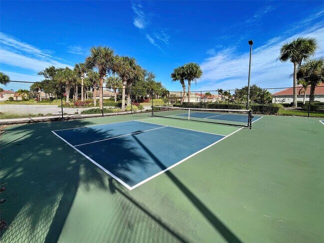 Building Photo - 523 Habitat Blvd