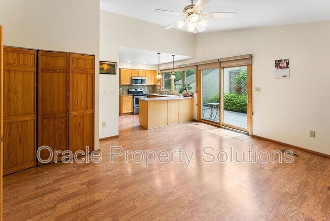 Building Photo - 5360 Red Lake Ct