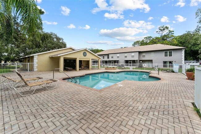 Building Photo - 5039 Sunridge Palms Dr