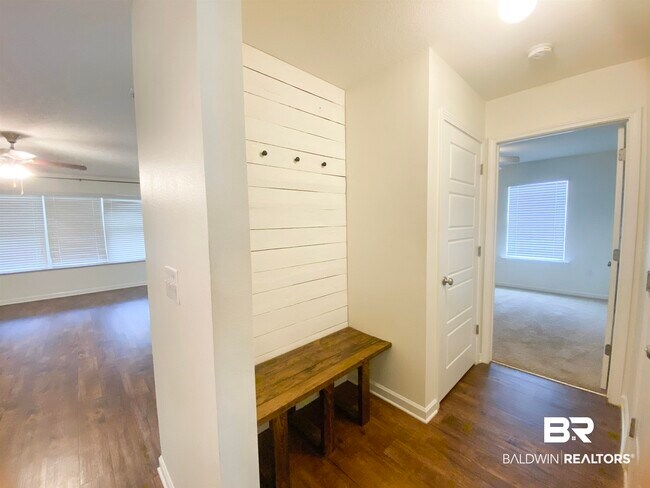 Building Photo - 12239 Cressida Loop