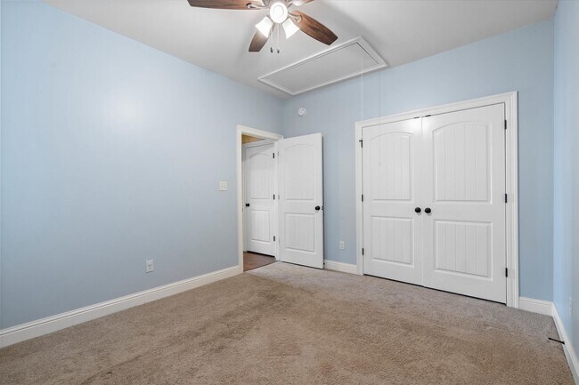 Building Photo - UPCOMING LISTING-CUSTOM BUILT HOME IN PINEHURST