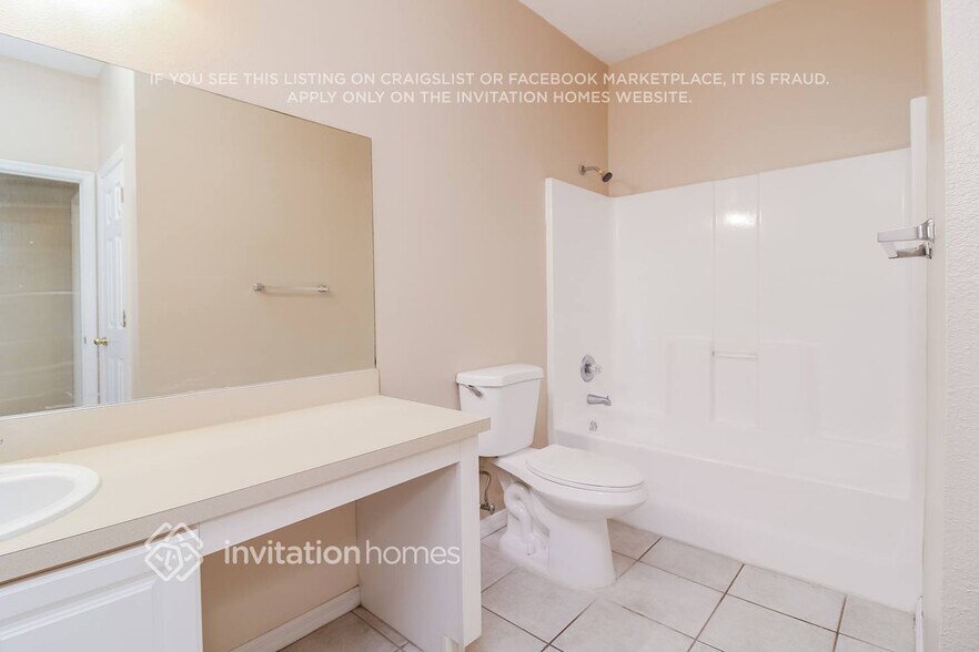 Building Photo - 15450 Osprey Glen Dr