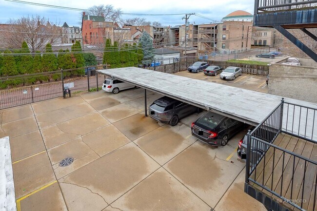 Building Photo - 4418 S Indiana Ave