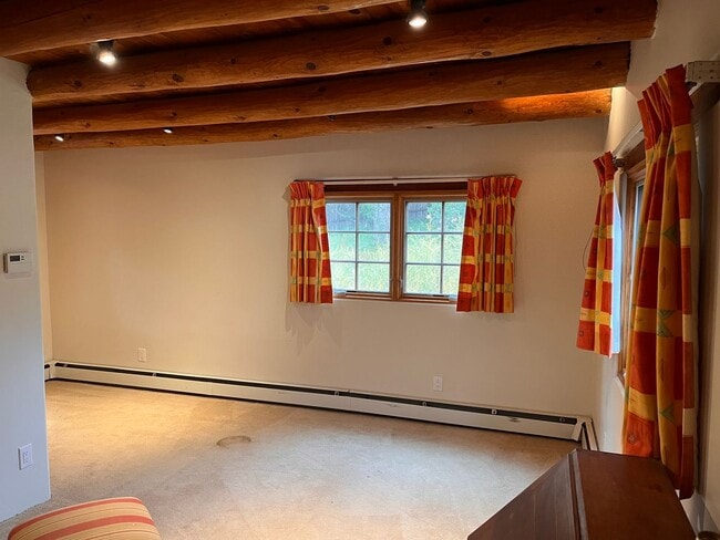 Building Photo - 601 Camino Rancheros