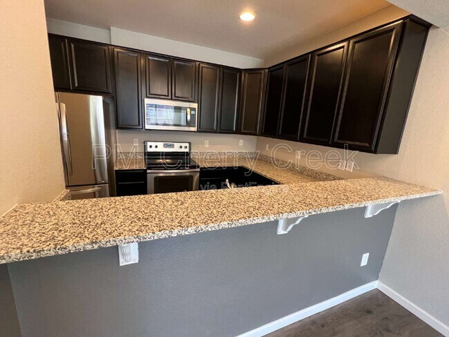 Building Photo - 23483 E Chenango Pl