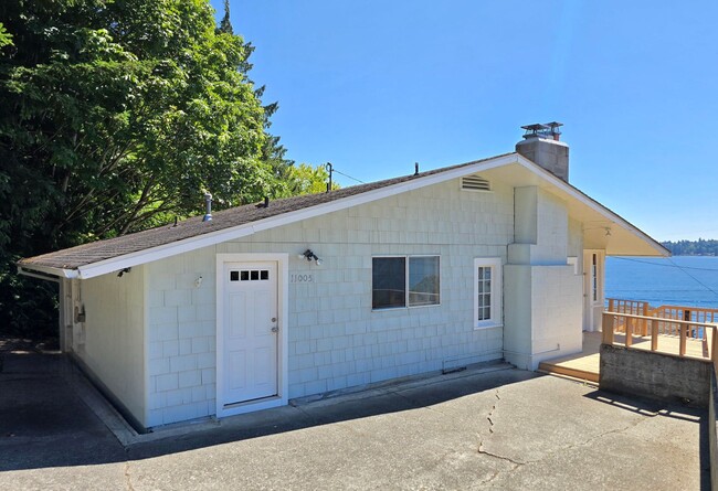 Building Photo - 3 Bedroom Home in Lake Stevens Available Now!