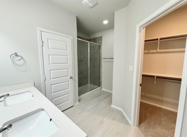 Building Photo - 204 Tillage Rd