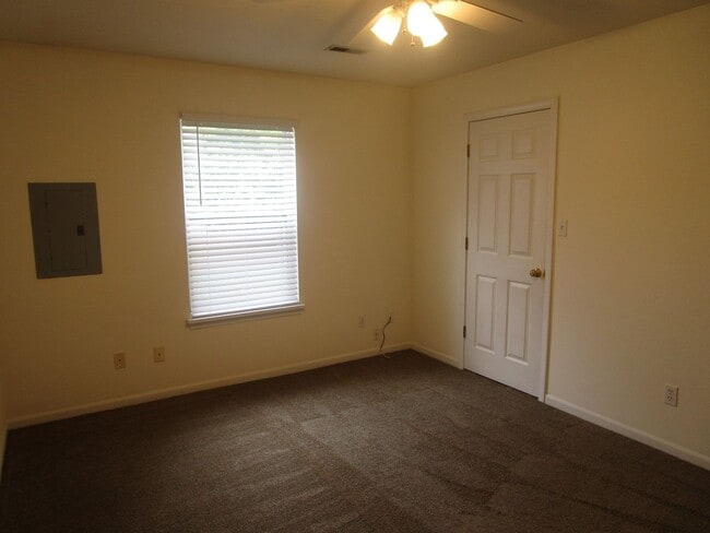 Building Photo - 5013-5015 Carrie Ridge Dr.