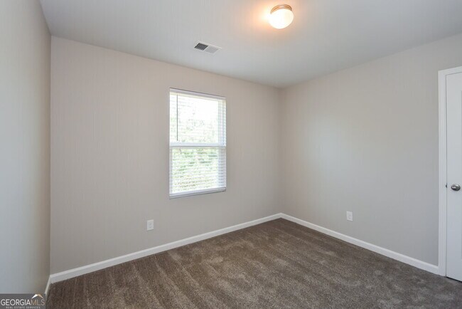 Building Photo - 1229 To Lani Path