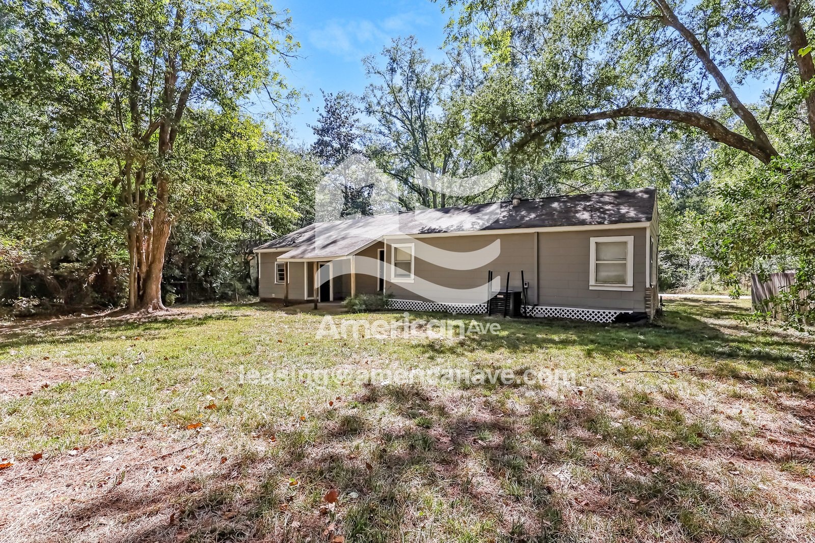 Building Photo - 364 Fairhill Dr