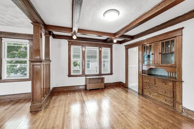 Building Photo - 29 Appleton St