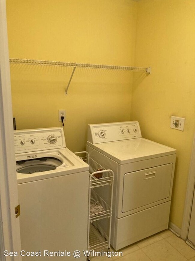 Building Photo - 3 br, 3 bath House - 5112 Long Pointe Road