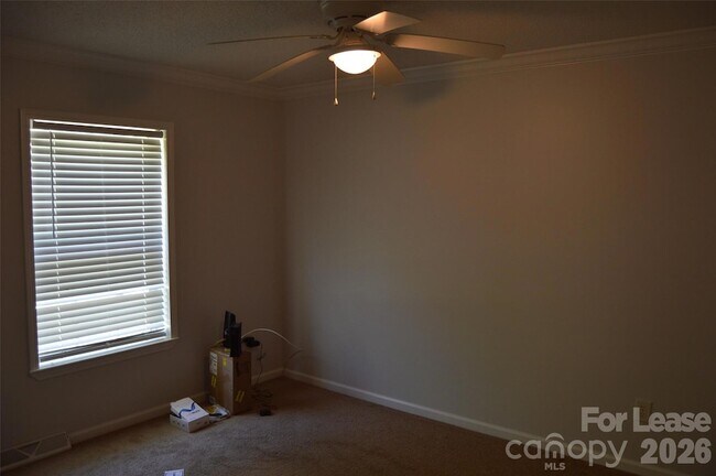 Building Photo - 118 Grain Dr