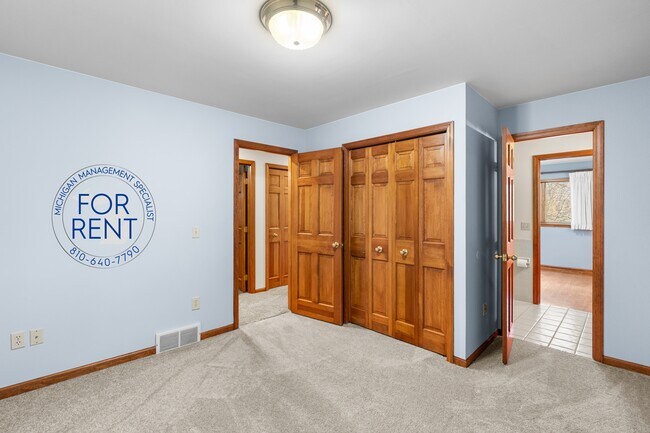 Building Photo - 7255 E Baldwin Rd