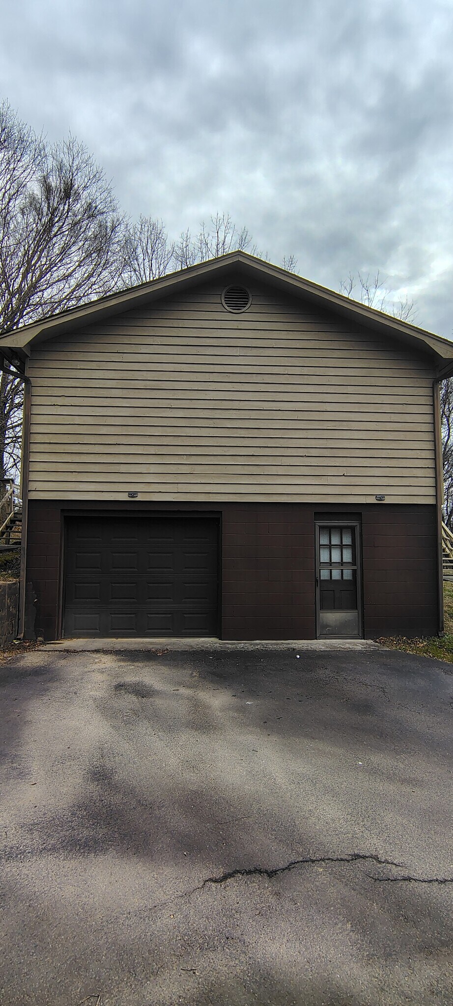 Building Photo - 126 Old Charleston Rd NE