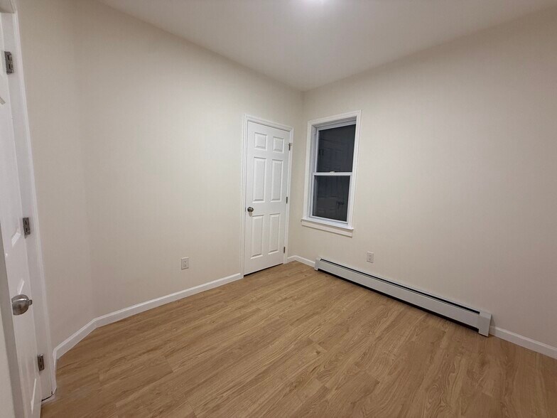 Bedroom 2 - 356 Carnegie Pl