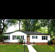 Building Photo - 4326 Castleton Rd