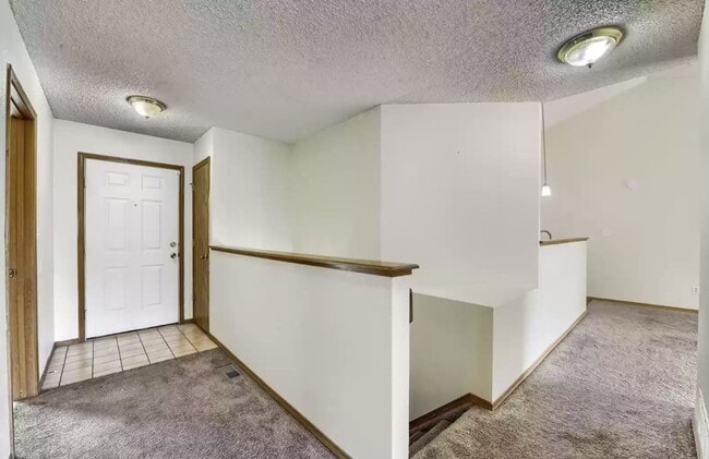 Building Photo - Spring Creek Meadows 3 Bed 2 Bath House wi...