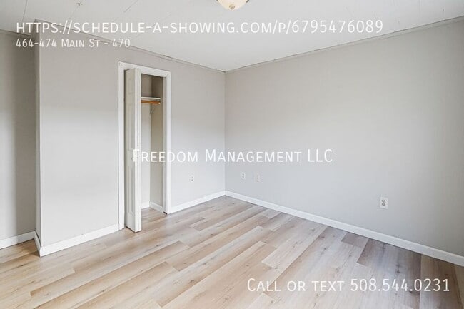 Building Photo - 464-474 Main St-470