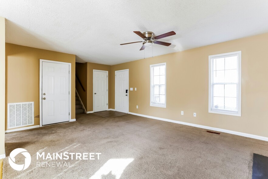 Building Photo - 419 Ivy Crest Dr