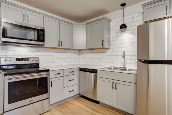 Building Photo - Fully updated 2/1 In Levelland!