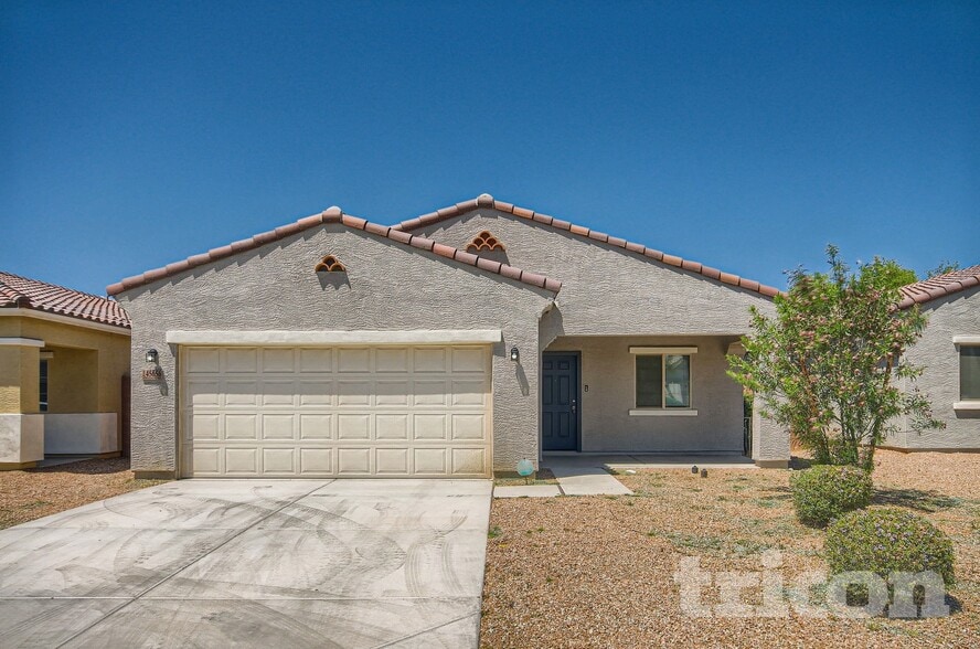 Building Photo - 45656 W Sky Ln